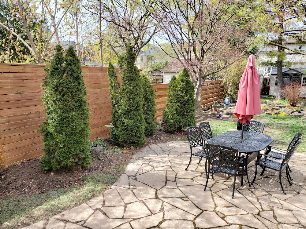 Snowy Owl Services | Fence Specialists