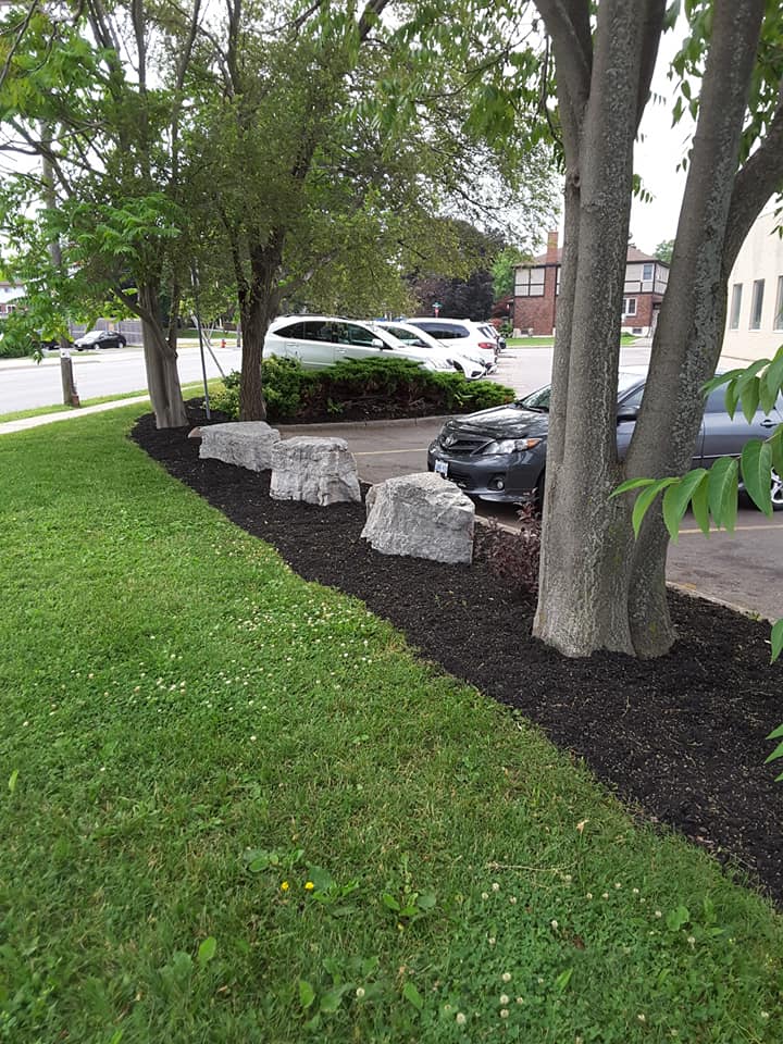 Broadleaf Landscaping And Snow Removal Inc