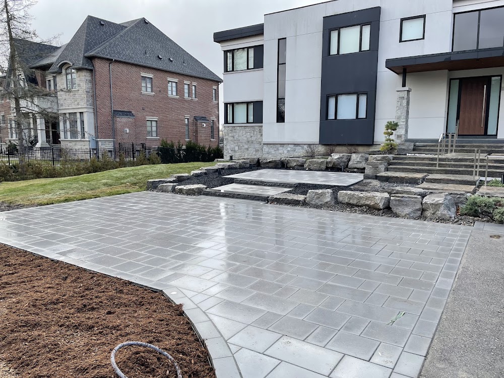 Armour Landscaping & Interlocking Richmond Hill