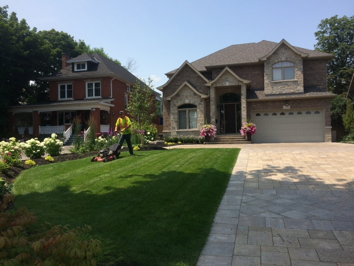 Lynden Lawn Care Inc