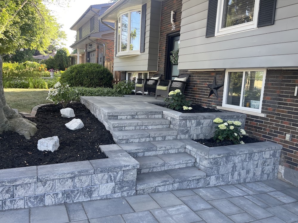Signature Landscape Construction