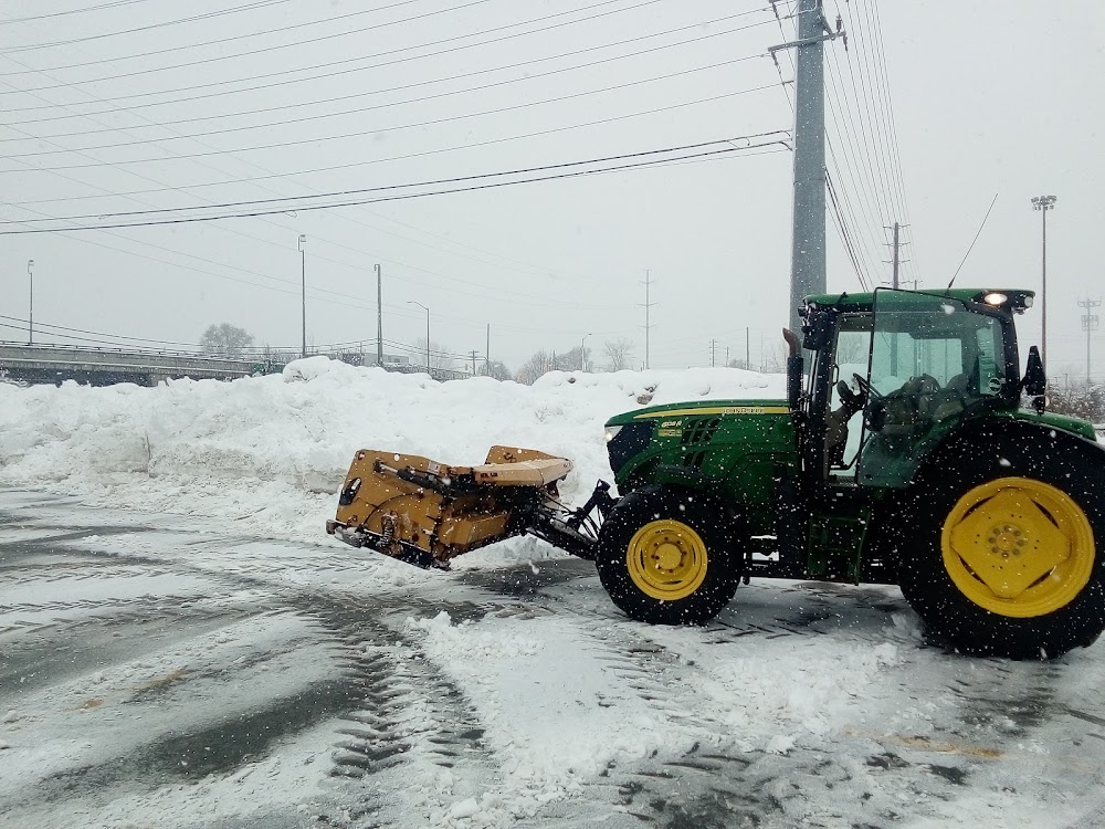 Clintar Commercial Outdoor Services of Ottawa